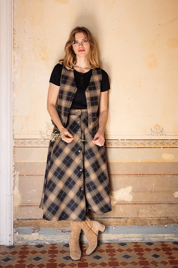 Falda larga negra a cuadros beis con botones- Ropa mujer SusiSweetdress