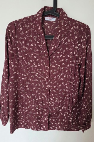 Camisa vintage morado granate flores blancas - Ropa mujer SusiSweetdress