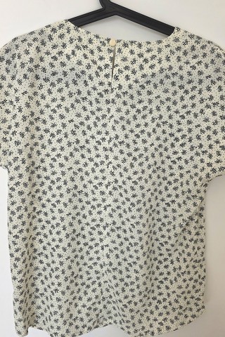 Camisa vintage blanco roto flores negras - Ropa mujer SusiSweetdress