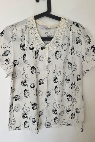 Camisa vintage blanca flores negras - Ropa mujer SusiSweetdress