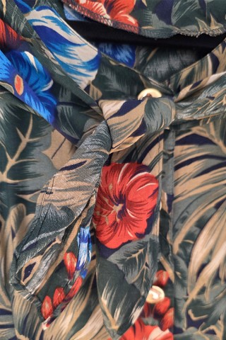 Camisa vintage kaki con flores colores - Ropa mujer SusiSweetdress