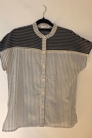 Camisa vintage blanca con rayas negras- Ropa mujer SusiSweetdress