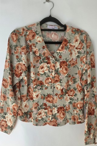 Camisa vintage verde pastel con flores anaranjadas- Ropa mujer SusiSweetdress