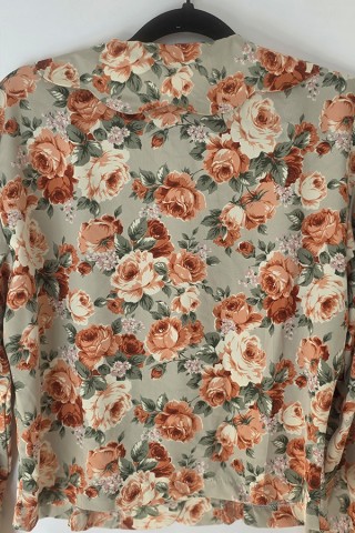 Camisa vintage verde pastel con flores anaranjadas- Ropa mujer SusiSweetdress