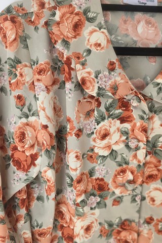 Camisa vintage verde pastel con flores anaranjadas- Ropa mujer SusiSweetdress