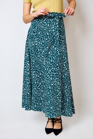 Falda maxi larga cruzada verde con margaritas blancas- Ropa mujer SusiSweetdress