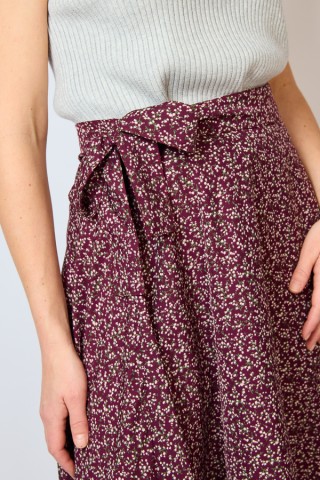 Falda cruzada midi granate con flores blancas diminutas- Ropa mujer SusiSweetdress