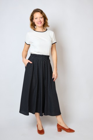 Falda maxi larga negra con puntitos blancos con bolsillos- Ropa mujer SusiSweetdress