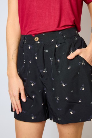 Shorts negro con flores beis- Ropa mujer SusiSweetdress