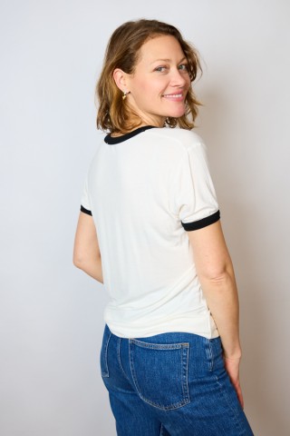 Camiseta SusiSweetdress blanca con bordes negros - Ropa mujer SusiSweetdress