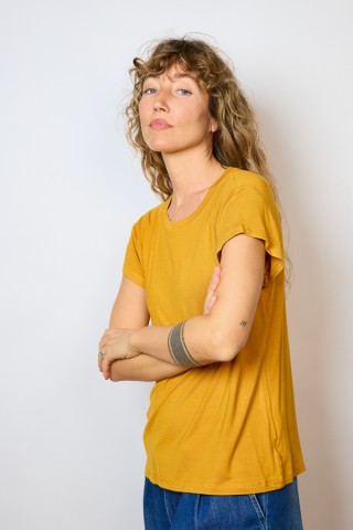 Camiseta básica SusiSweetdress ocre- Ropa mujer SusiSweetdress