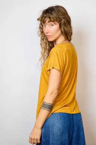 Camiseta básica SusiSweetdress ocre- Ropa mujer SusiSweetdress