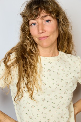 Camiseta básica SusiSweetdress beis con botones- Ropa mujer SusiSweetdress