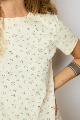 Camiseta básica SusiSweetdress beis con botones- Ropa mujer SusiSweetdress