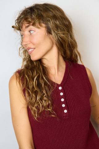 Camiseta básica SusiSweetdress granate botones- Ropa mujer SusiSweetdress