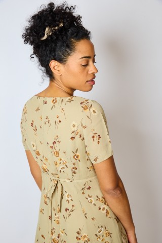 Vestido vintage beige con flores marrones - Ropa mujer vintage SusiSweetdress