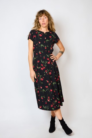 Vestido vintage negro con flores rojas - Ropa mujer vintage SusiSweetdress