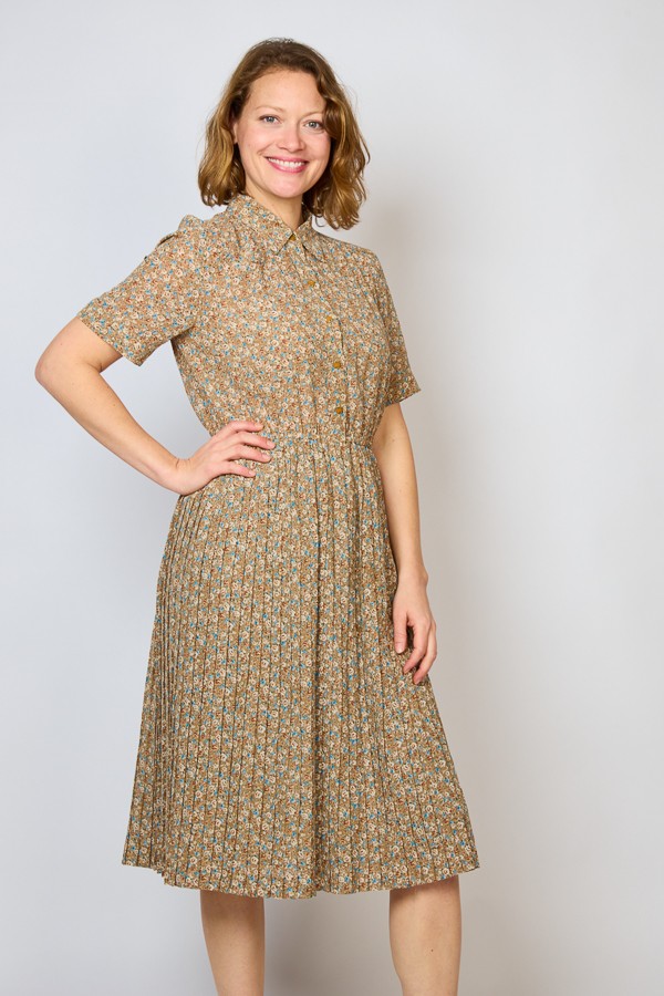 Vestido vintage marrón claro con flores - Ropa mujer vintage SusiSweetdress