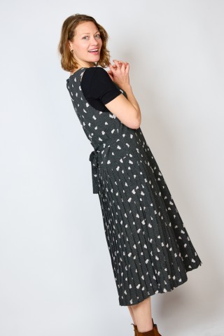 Vestido vintage negro con puntitos y flores - Ropa mujer vintage SusiSweetdress