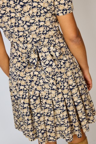Vestido vintage negro con flores beige - Ropa mujer vintage SusiSweetdress