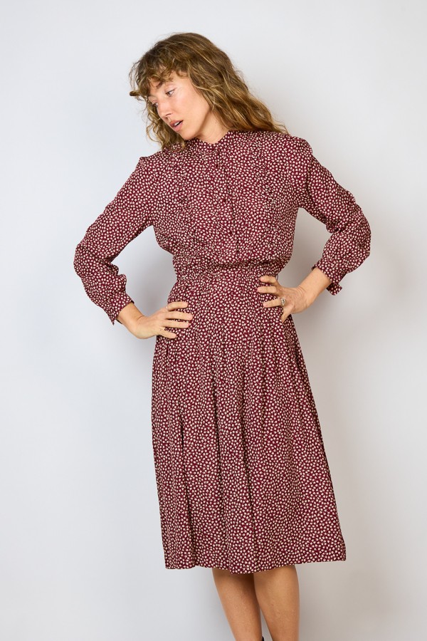 Vestido vintage granate con hojas blancas - Ropa mujer vintage SusiSweetdress