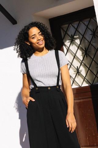 Pantalón palazzo negro con tirantes- Ropa SusiSweetdress