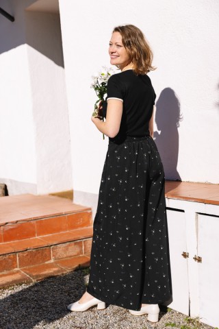 Pantalón palazzo negro con flores claras pequeñas - Ropa SusiSweetdress