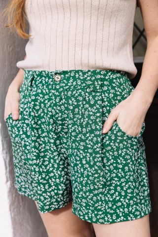 Shorts verde con margaritas blancas- Ropa mujer SusiSweetdress