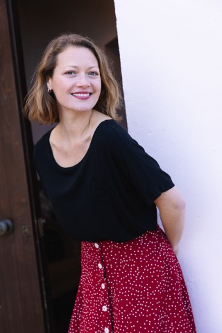 Falda larga roja con puntos blancos con botones- Ropa mujer SusiSweetdress