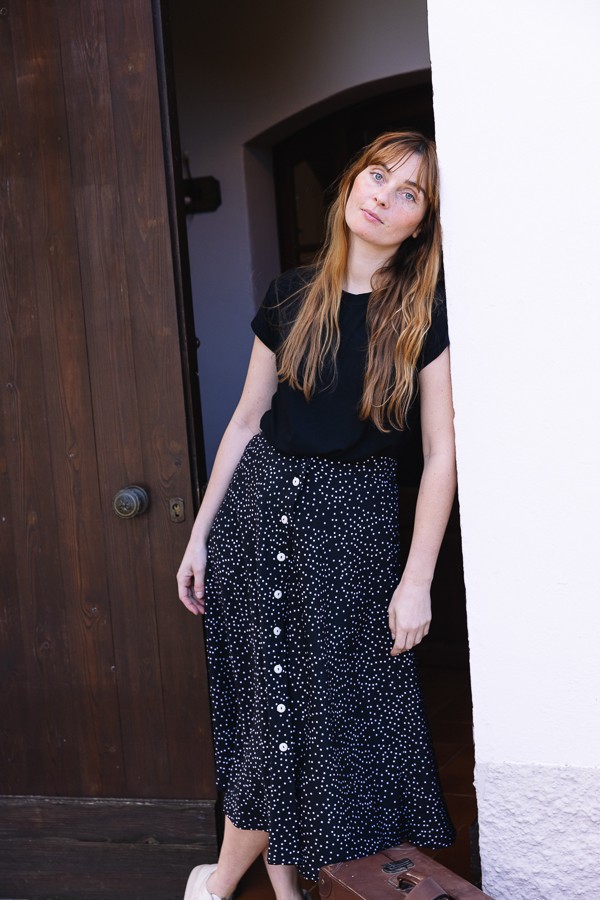 Falda larga negra con puntos blancos con botones- Ropa mujer SusiSweetdress