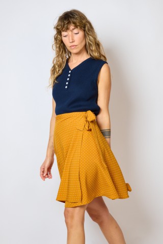 Falda cruzada mini amarillo oscuro con puntitos blancos- Ropa mujer SusiSweetdress