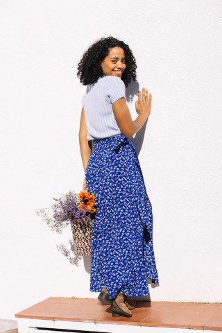 Falda maxi larga cruzada azul con tulipanes - Ropa mujer SusiSweetdress