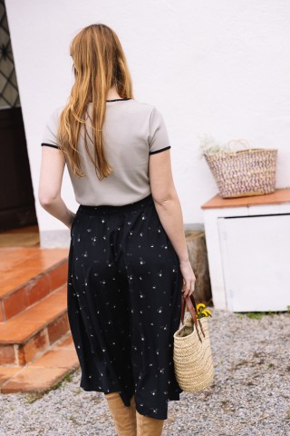 Falda maxi larga negra florecitas blancas con bolsillos- Ropa mujer SusiSweetdress