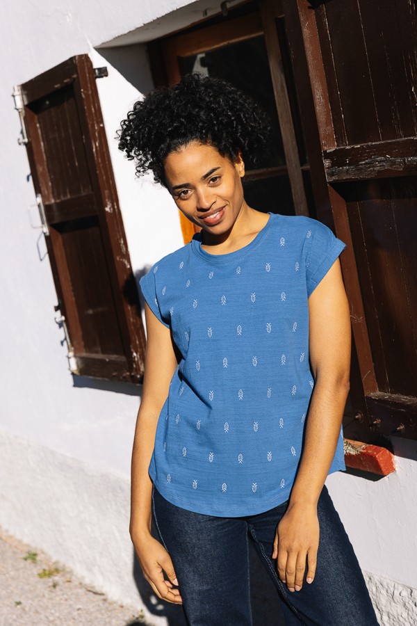 Camiseta SusiSweetdress azul con pez- Ropa mujer SusiSweetdress