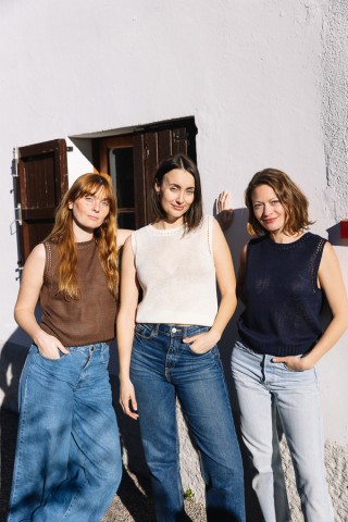 Camiseta básica SusiSweetdress azul marino- Ropa mujer SusiSweetdress