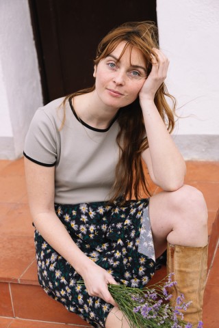 Camiseta básica SusiSweetdress gris con bordes negros- Ropa mujer SusiSweetdress