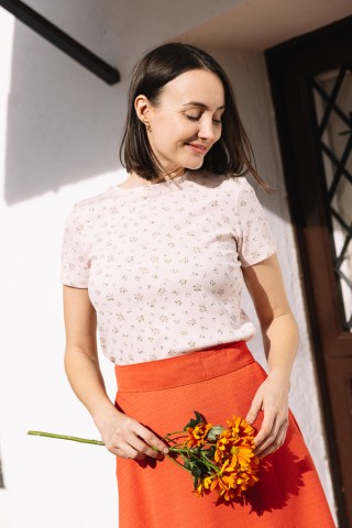 Camiseta básica SusiSweetdress rosa pastel con florecitas- Ropa mujer SusiSweetdress