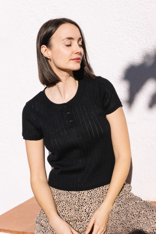 Camiseta básica SusiSweetdress negra con botones- Ropa mujer SusiSweetdress