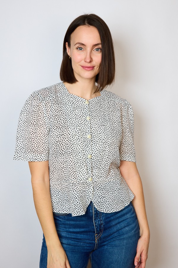 Camisa vintage blanca con manchitas negras - Ropa mujer SusiSweetdress