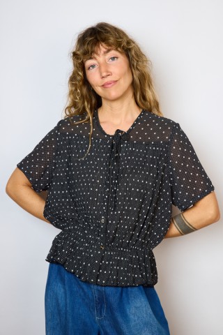 Camisa vintage negro con puntitos blancos- Ropa mujer SusiSweetdress