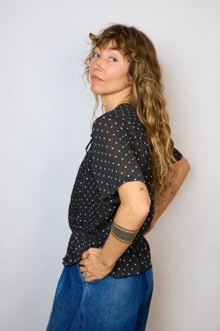 Camisa vintage negro con puntitos blancos- Ropa mujer SusiSweetdress