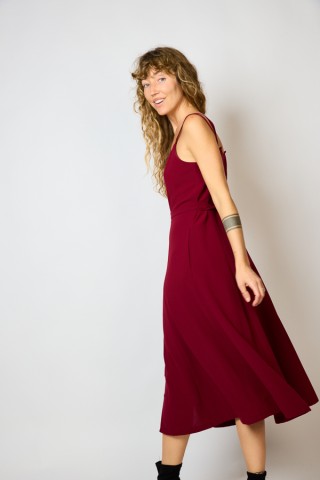 Vestid rojo con tirantes- Colección SusiSweetdress