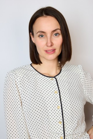 Camisa vintage blanca con puntos negros- Ropa mujer SusiSweetdress