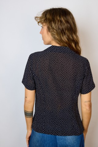 Camisa vintage negra con puntitos blancos- Ropa mujer SusiSweetdress
