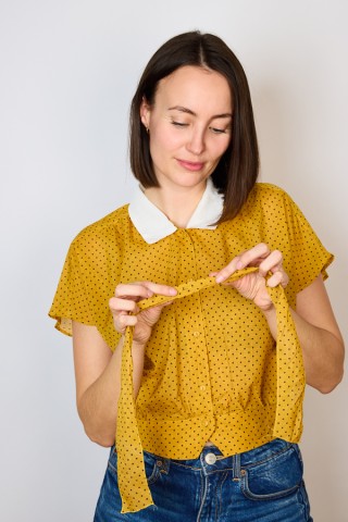 Camisa vintage mostaza con puntos negros y lazo- Ropa mujer SusiSweetdress