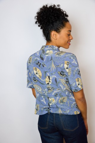 Camisa vintage azul con flores beis- Ropa mujer SusiSweetdress
