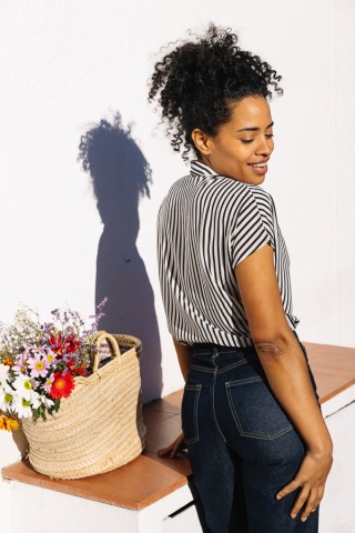 Camisa vintage blanca con rayas negras- Ropa mujer SusiSweetdress