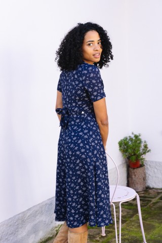 Vestido vintage azul marino con flores blancas - Ropa mujer vintage SusiSweetdress