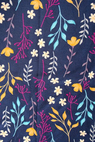 Pañuelo azul marino con flores colores-Complementos SusiSweetdress