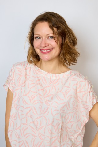 Camisa vintage blanca con estampado rosa- Ropa mujer SusiSweetdress